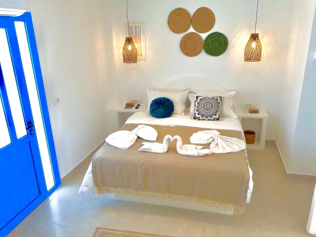 Oldtown Suites Fira Fira (Santorini) Exterior foto