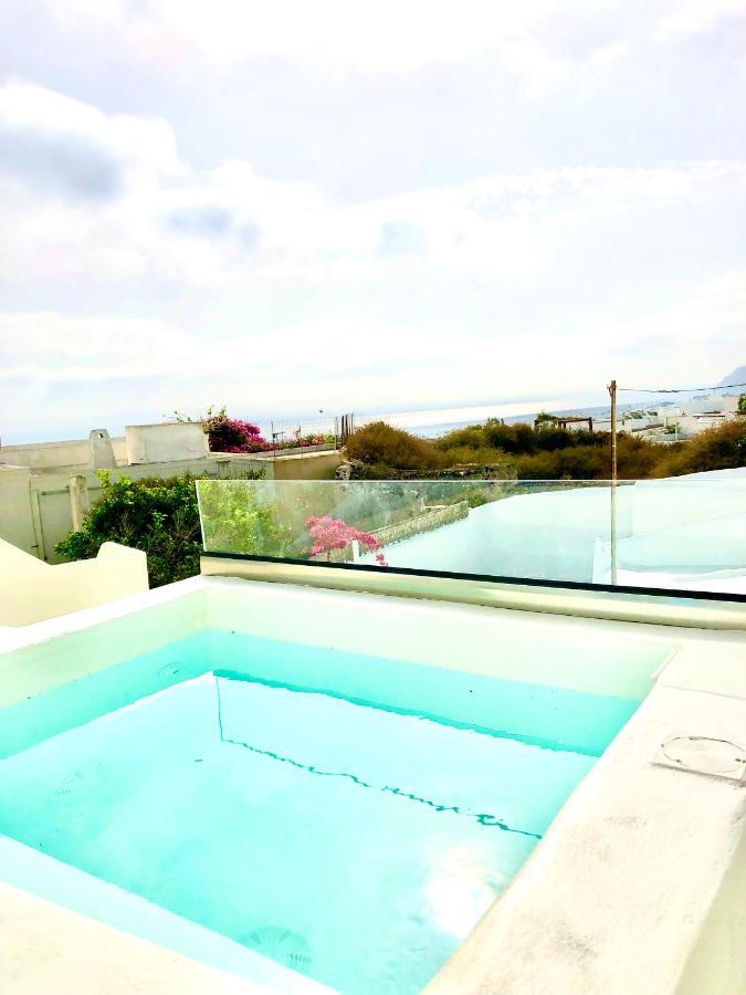 Oldtown Suites Fira Fira (Santorini) Exterior foto